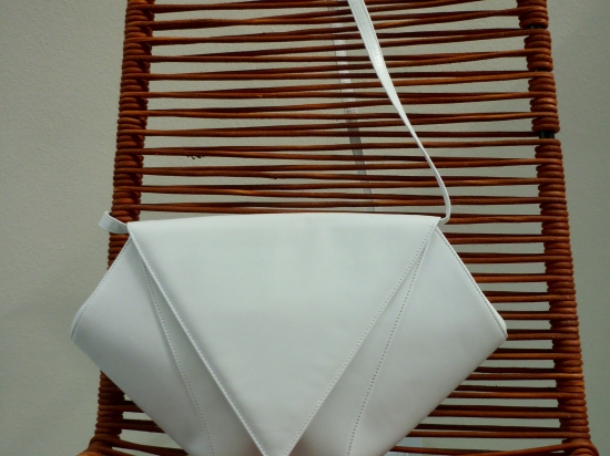 Sac Charles Jourdan,  blanc.