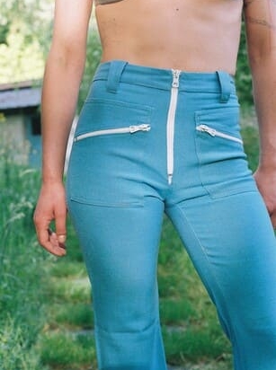 Pantalon vintage flare, bleu turquoise.