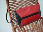 Sac-Pochette Charles Jourdan, rouge et noir.