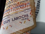 Foulard en mousseline, Guy Laroche.